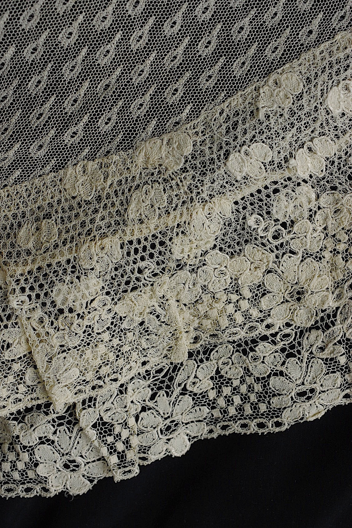 アンティークレース dentelle antique アンティークレース 襟24 .FR a l'epoque