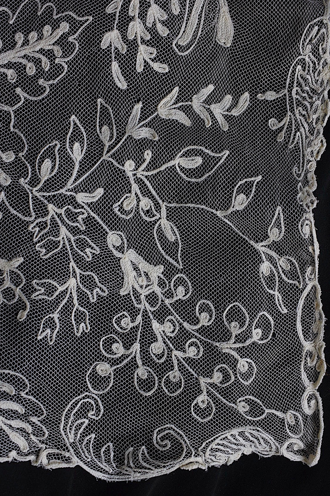 アンティークレース dentelle antique アンティークレース 素材用 ハギレ .FR a l'epoque