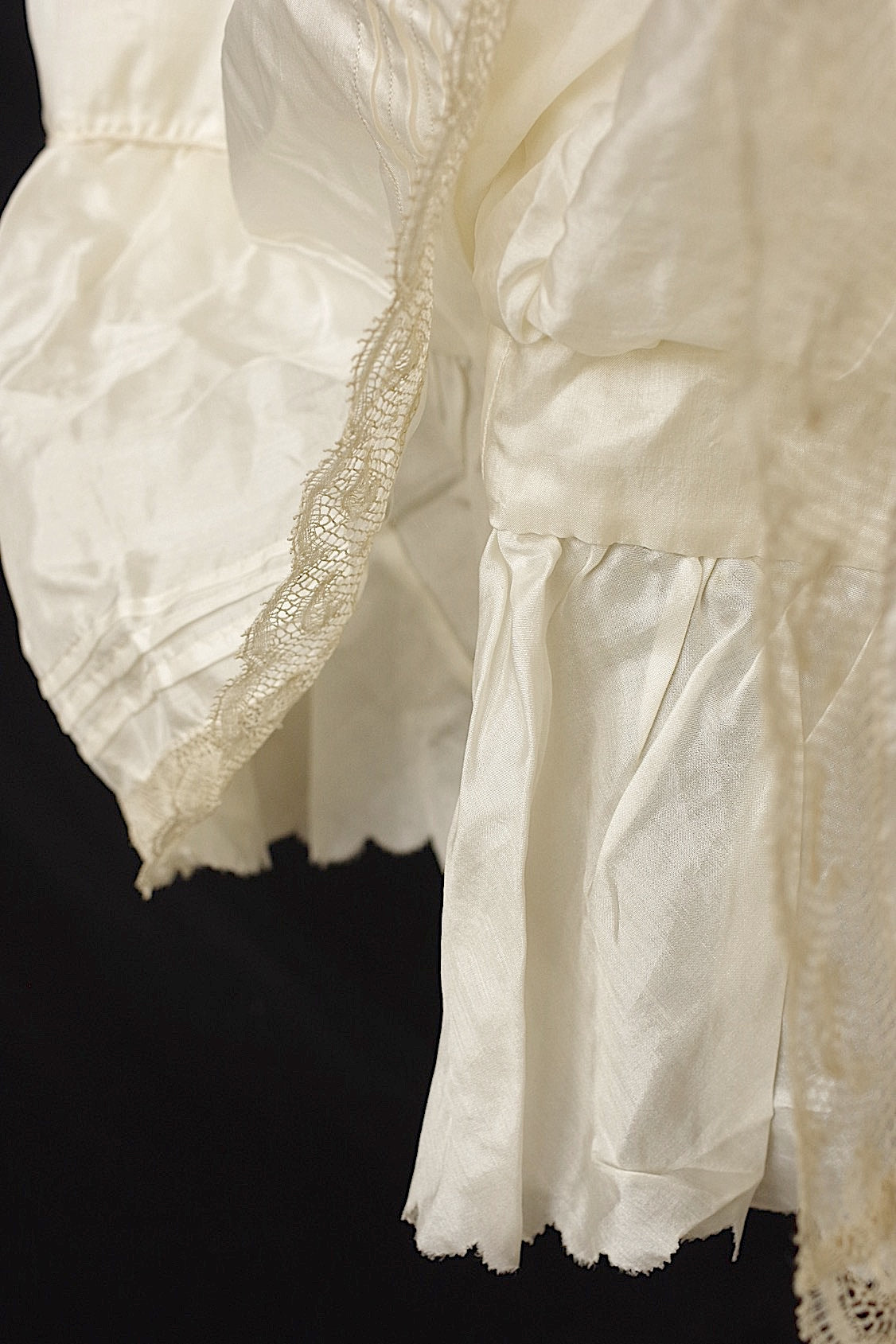 アンティーク古着 vêtement antiqueアンティークスカート .FR a l'epoque