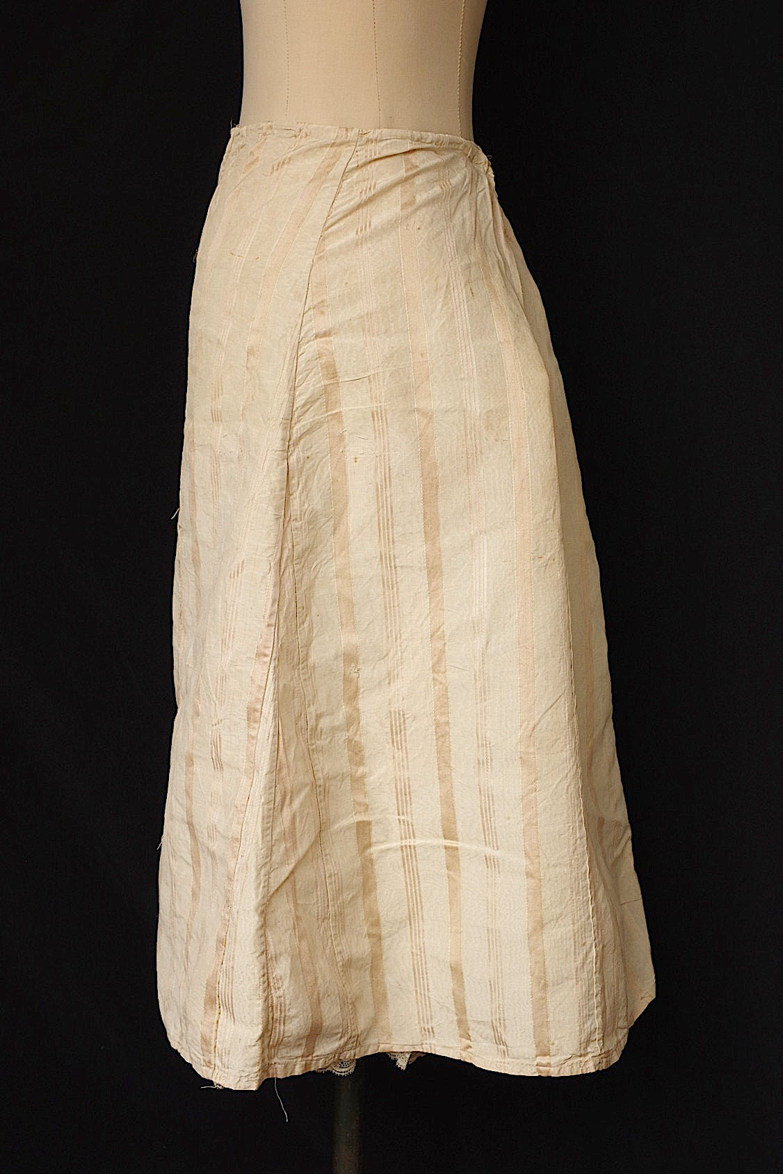 アンティーク古着 vêtement antiqueアンティークスカート .FR a l'epoque