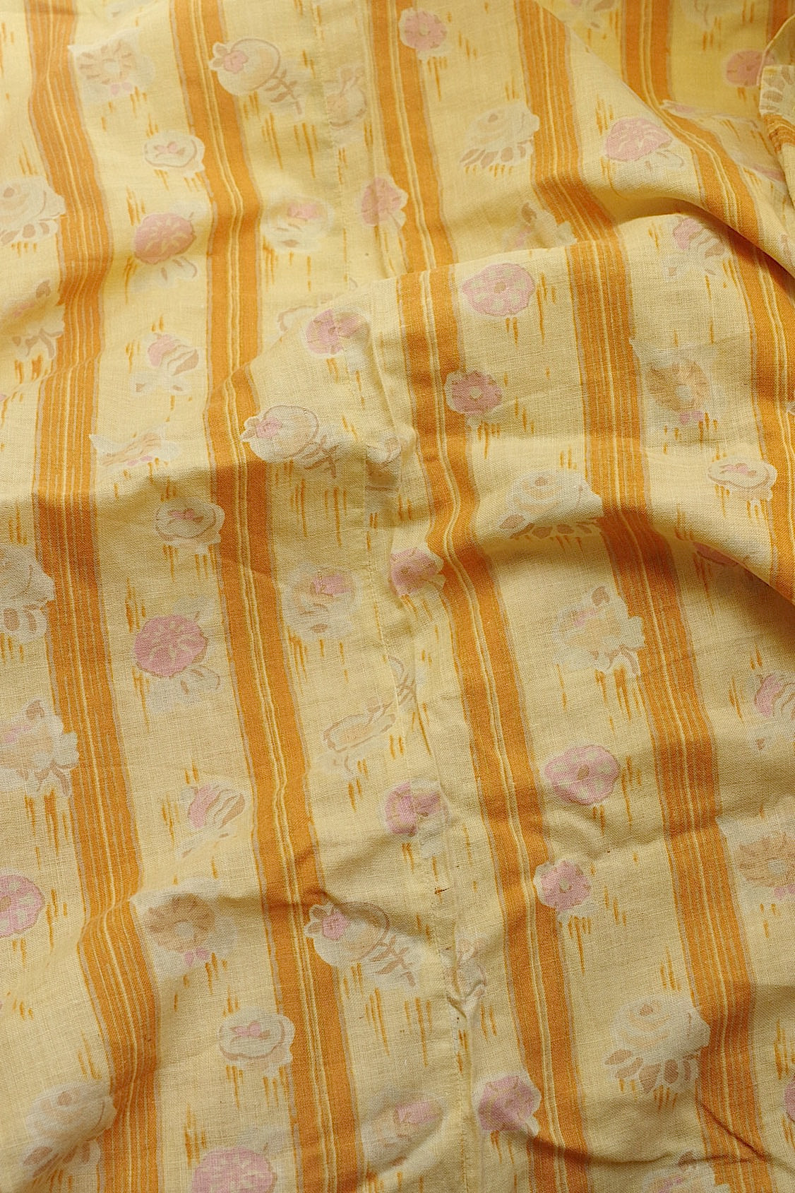 アンティーク生地 mercrie antique tissu .FR a l'epoque