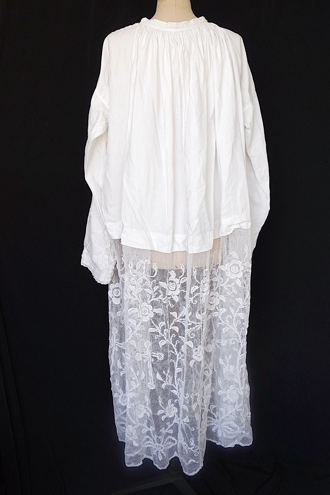 アンティーク 教会チュニック vetement antique l'aube 2 .FR a l'epoque