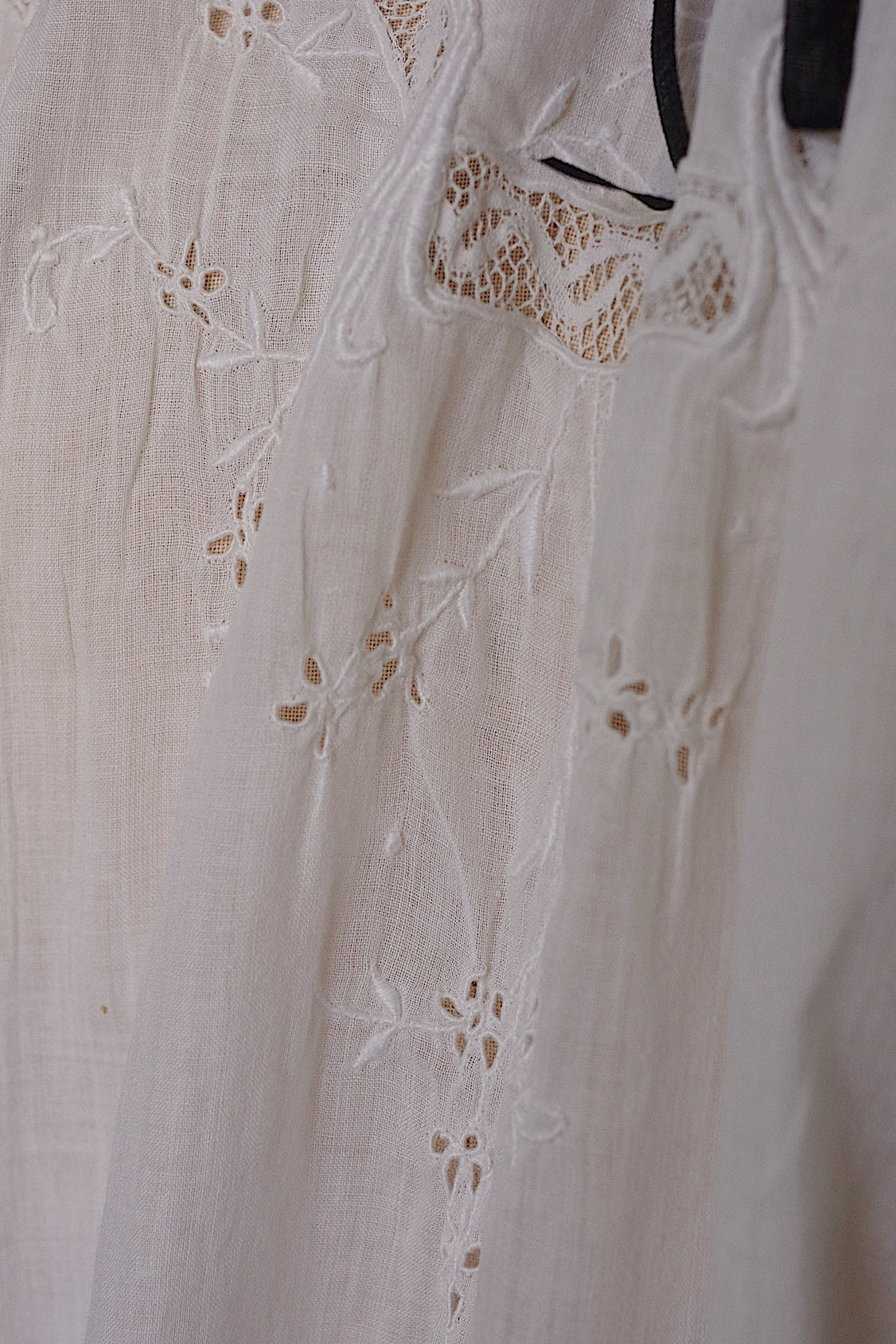 アンティーク ワンピース vetement antique robe de chambre 1 .FR a l'epoque