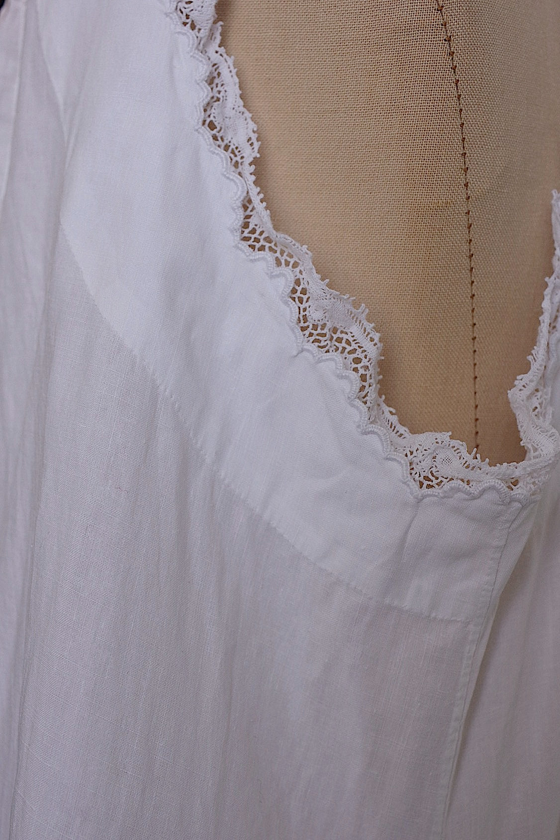 アンティーク ワンピース vetement antique robe de chambre 3 .FR a l'epoque