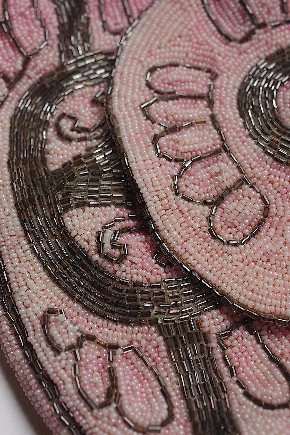 アンティークビーズポーチ sac antique 2 .FR a l'epoque