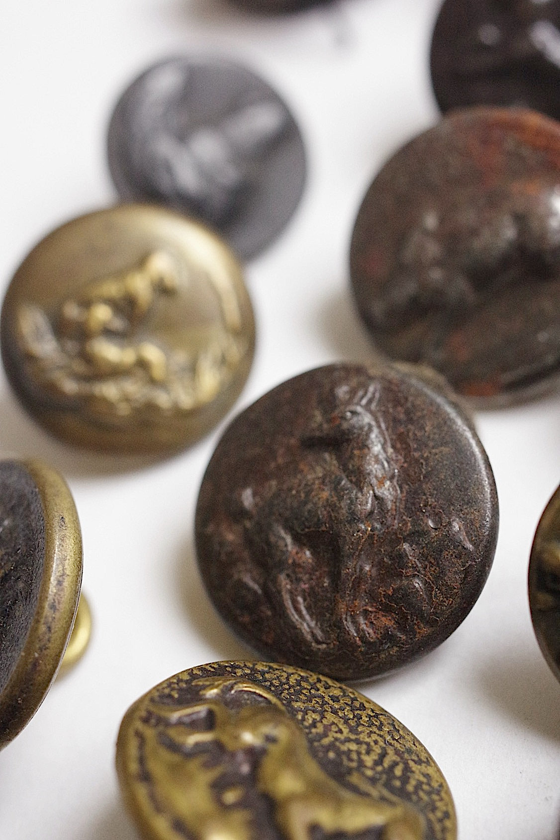 アンティークハンターボタン bouton de chasse1 .FR a l'epoque