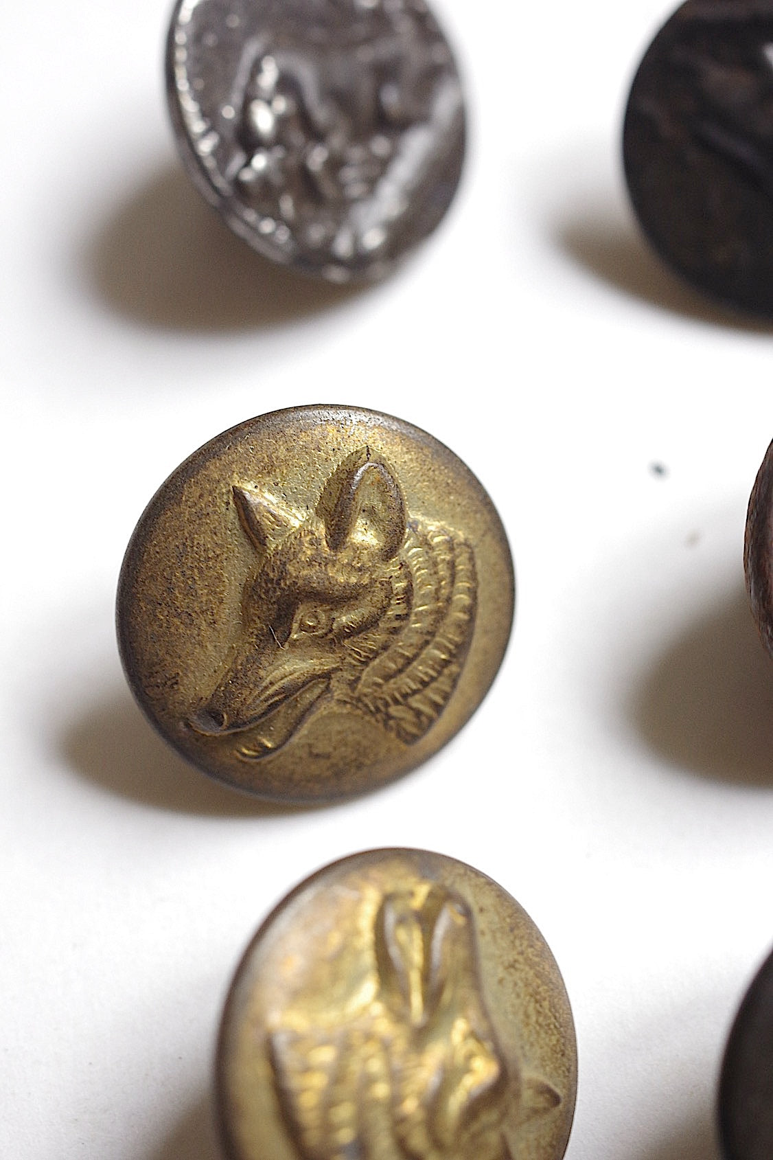 アンティークハンターボタン bouton de chasse3 .FR a l'epoque