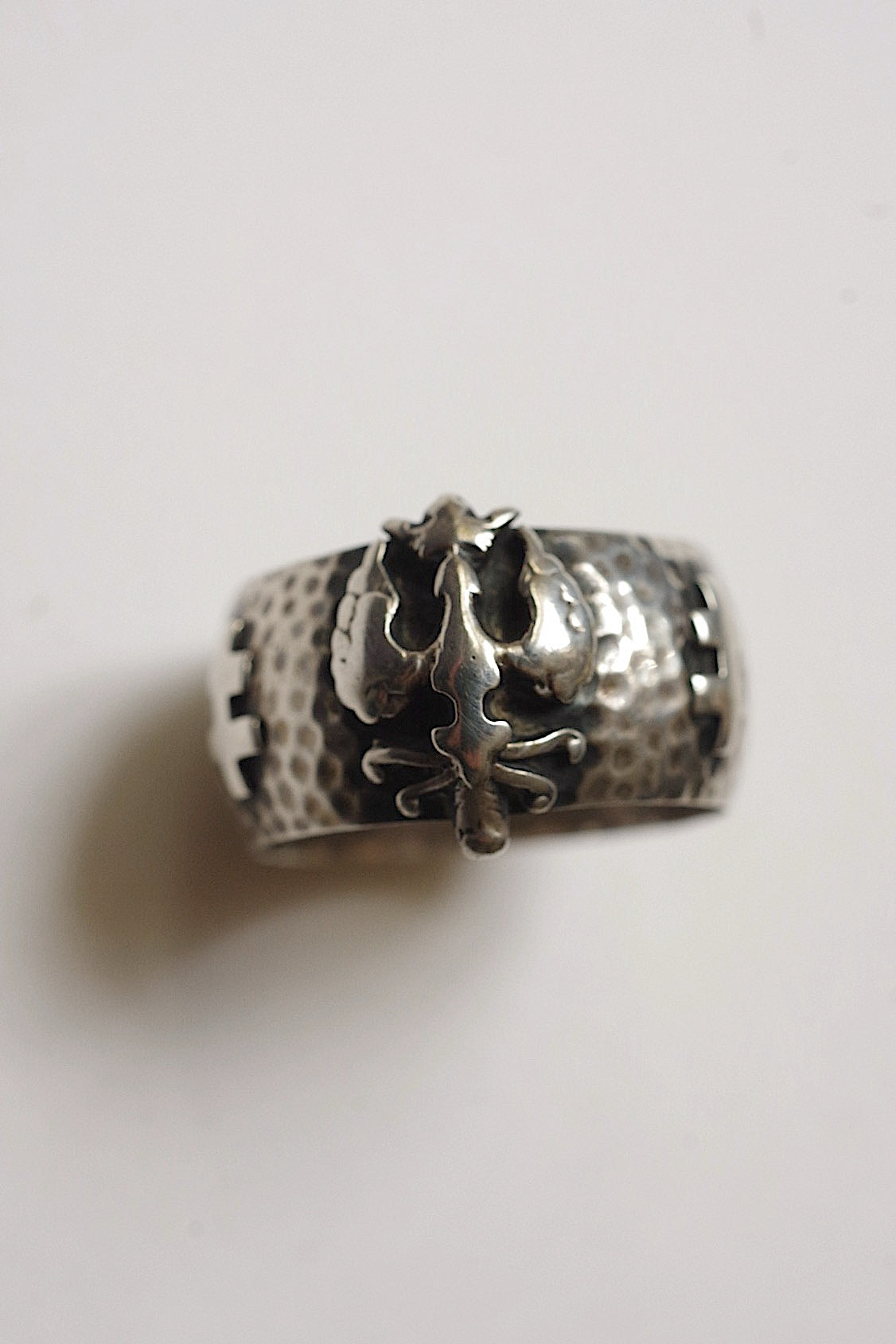 アンティークリング bagoue antique .FR a l'epoque