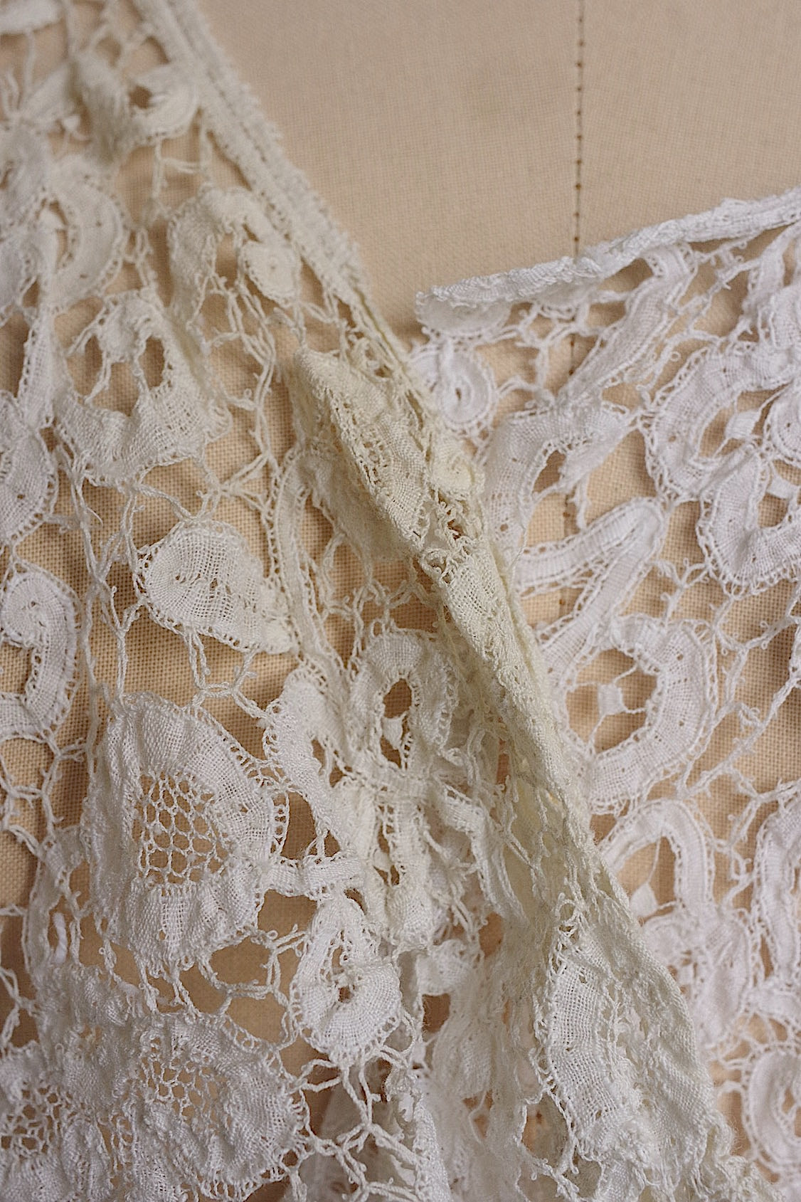 アンティークレース襟 dentelle antique5 .FR a l'epoque