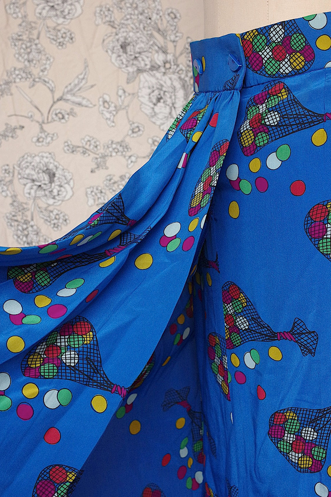 ヴィンテージスカート vêtement vintage .FR a l'epoque