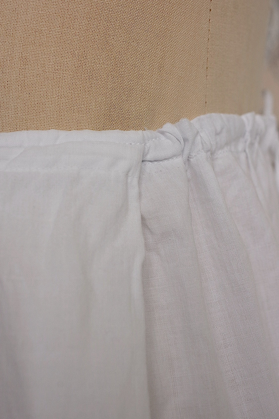 アンティークスカート vêtement antique skirt2 .FR a l'epoque