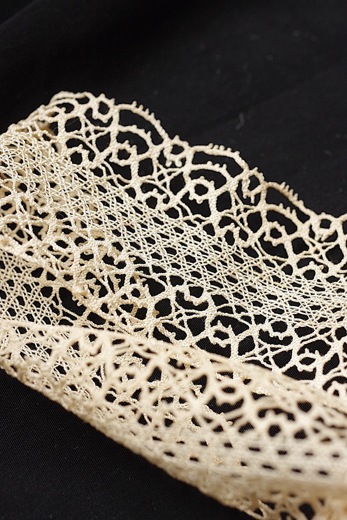 アンティークレース dentelle antique  6種 .FR a l'epoque