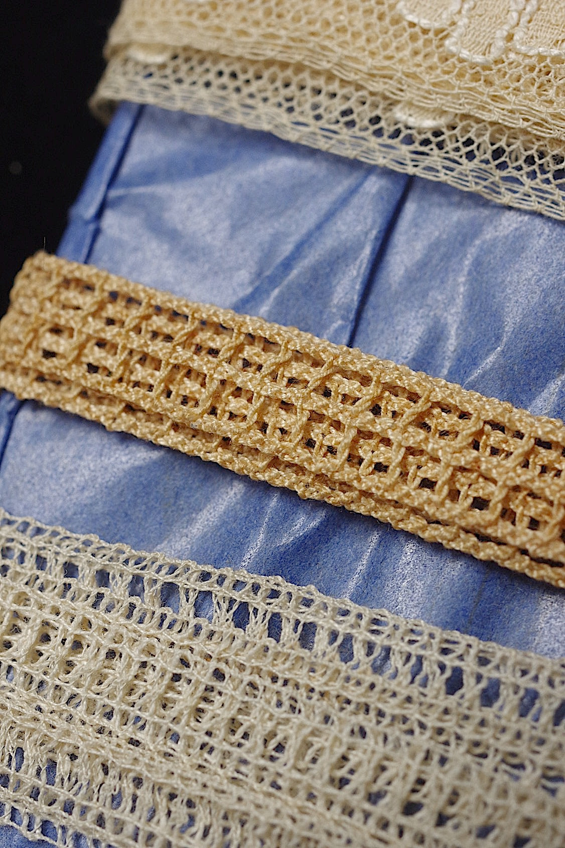 アンティークレース dentelle antique  6種 .FR a l'epoque