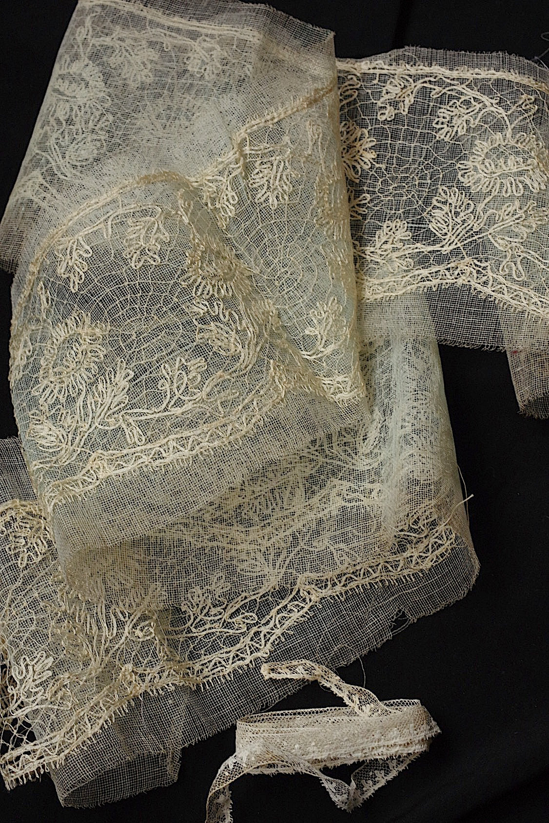 アンティークレース dentelle antique  127cm+おまけ .FR a l'epoque