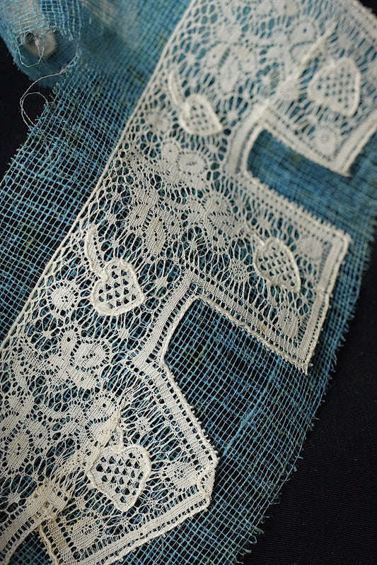 アンティークレース dentelle antique 243cm .FR a l'epoque