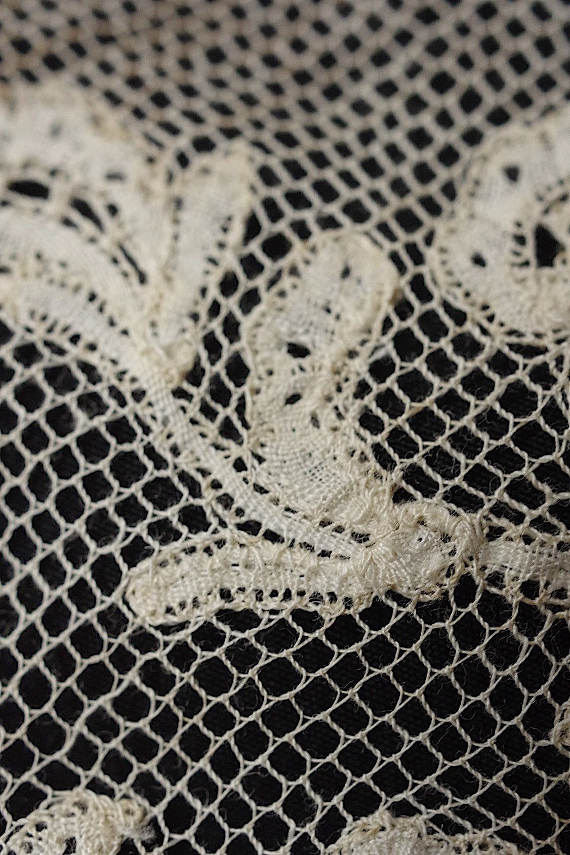 アンティークレース dentelle antique  394cm .FR a l'epoque