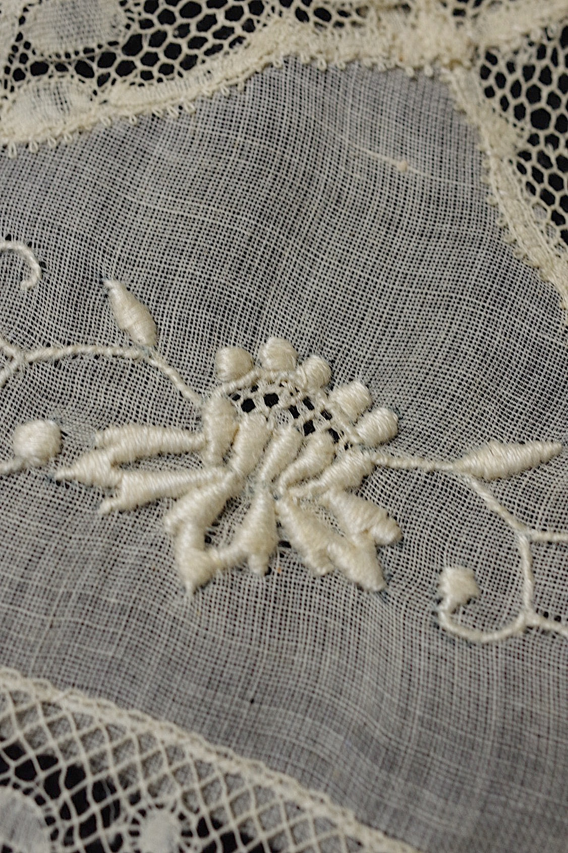 アンティークレース dentelle antique  nappron 2piece .FR a l'epoque