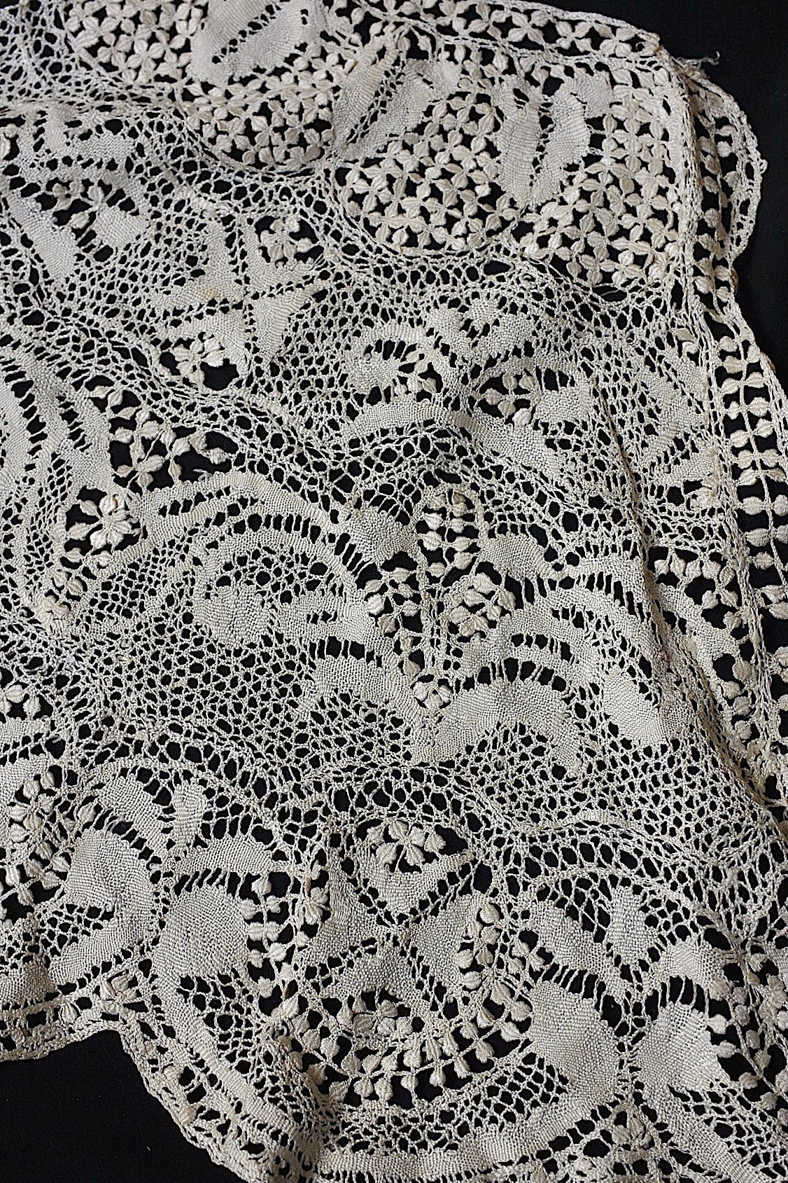 アンティークレース dentelle antique  襟 .FR a l'epoque