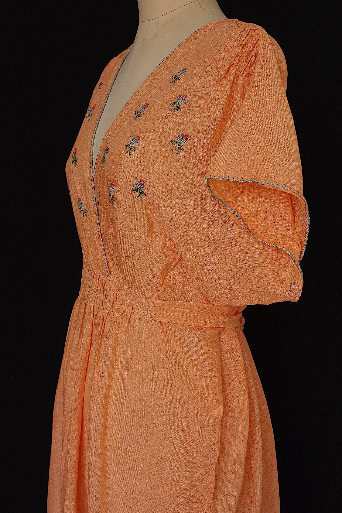 ヴィンテージワンピース vêtement vintage .FR a l'epoque