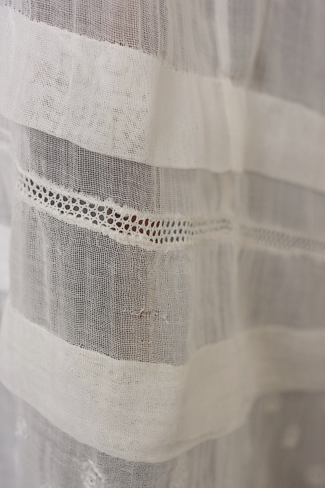 アンティークドレス vêtement antique 2 .FR a l'epoque