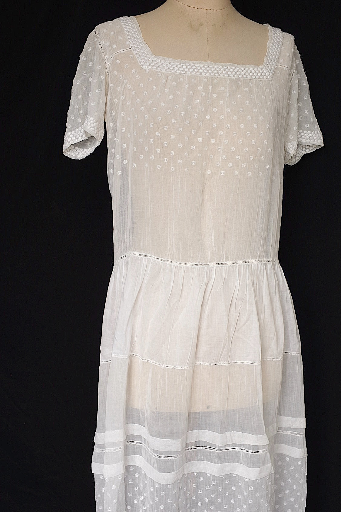 アンティークドレス vêtement antique 2 .FR a l'epoque