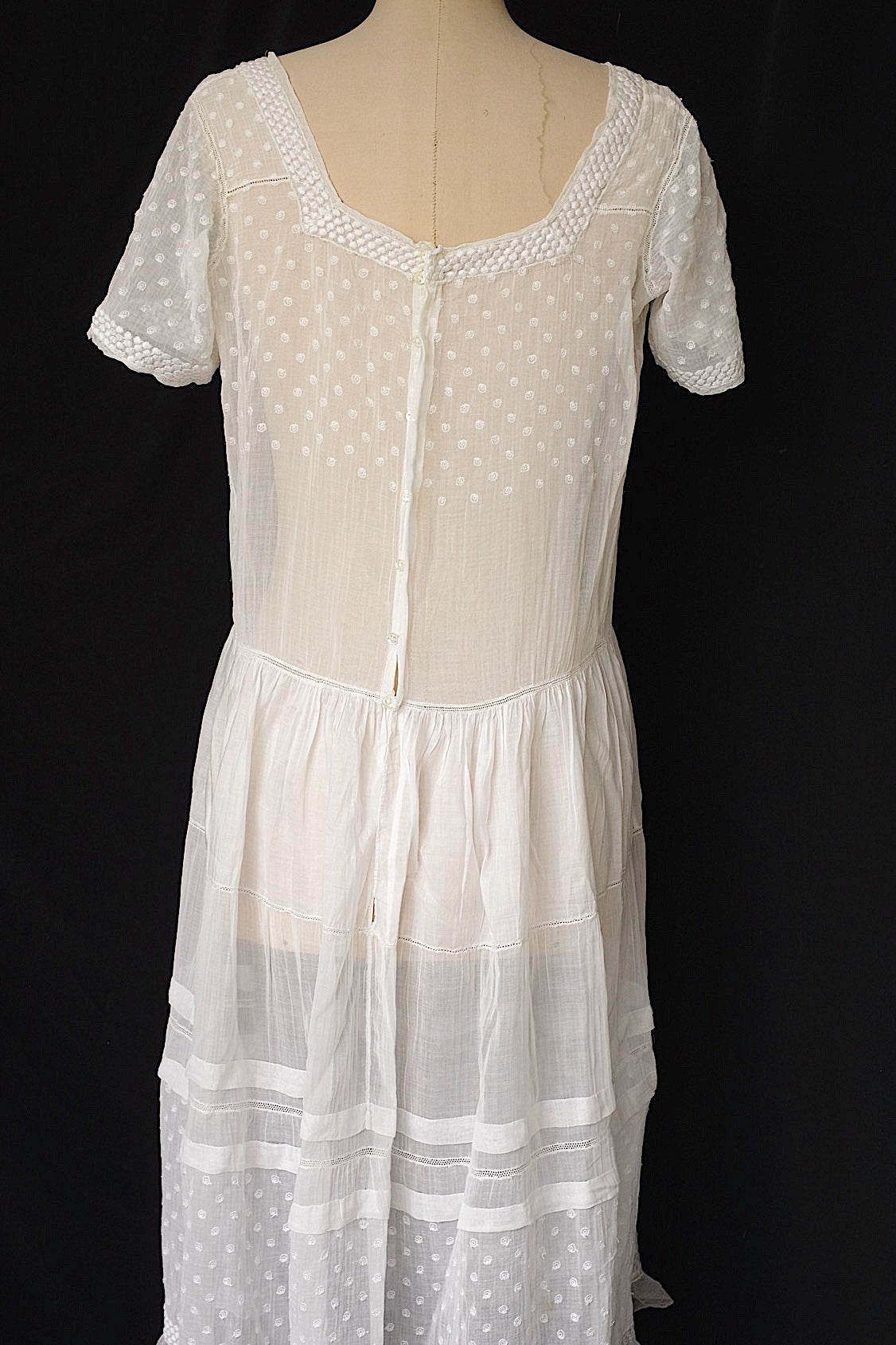 アンティークドレス vêtement antique 2 .FR a l'epoque