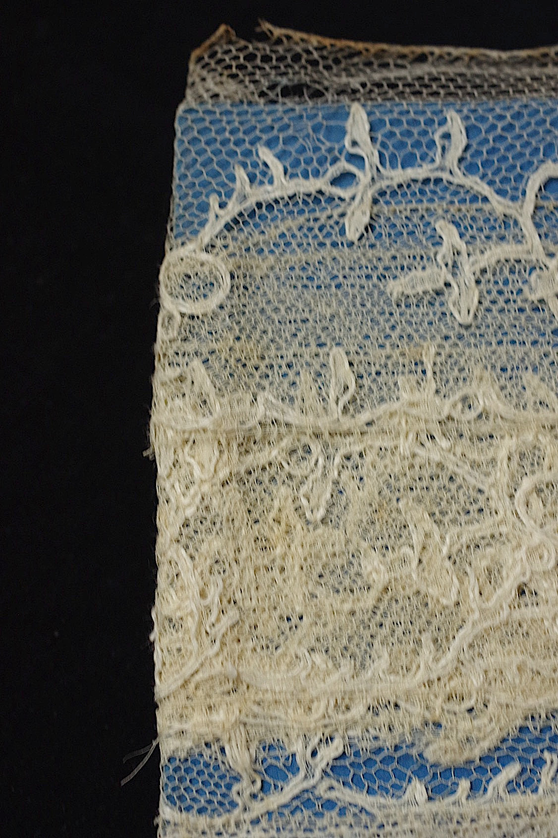 アンティークレース dentelle antique  7種 .FR a l'epoque