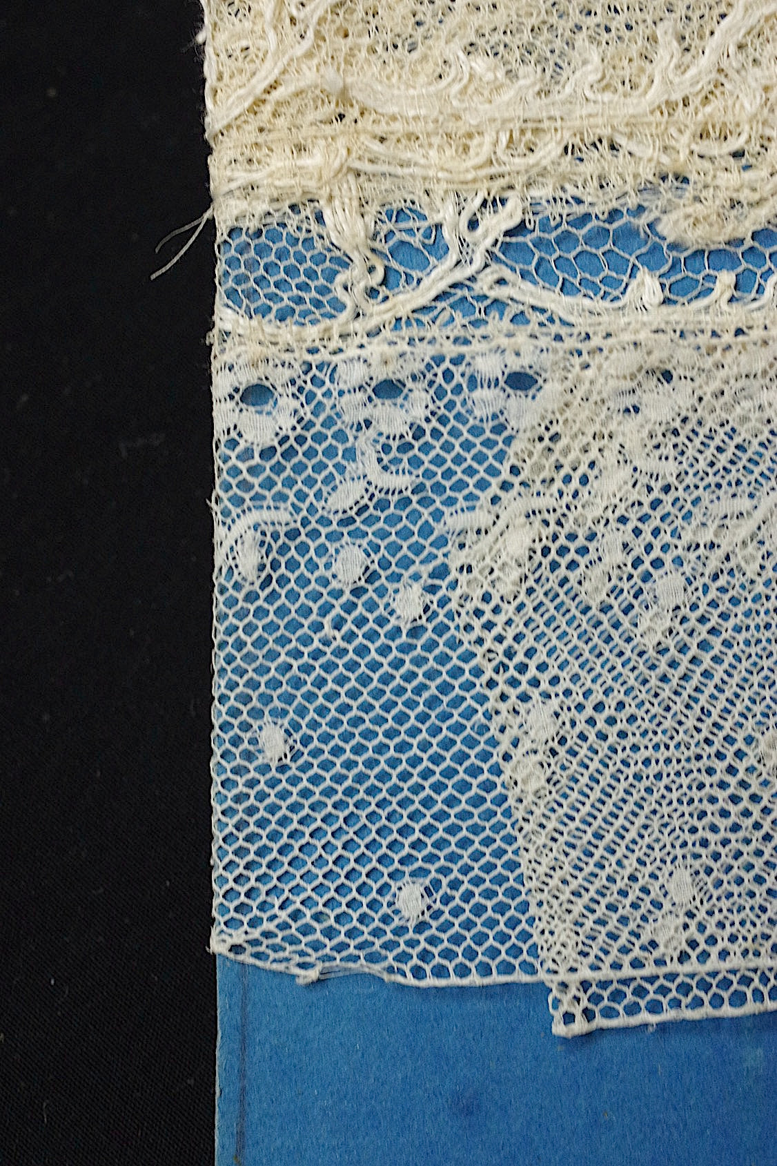 アンティークレース dentelle antique  7種 .FR a l'epoque