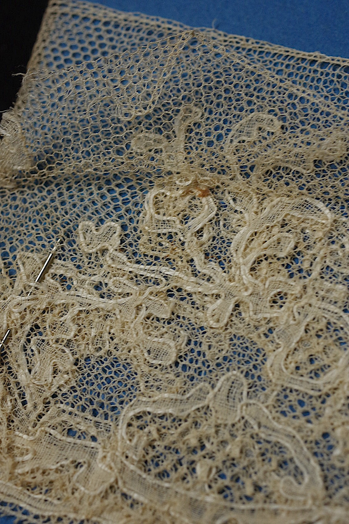 アンティークレース dentelle antique 7種 .FR a l'epoque