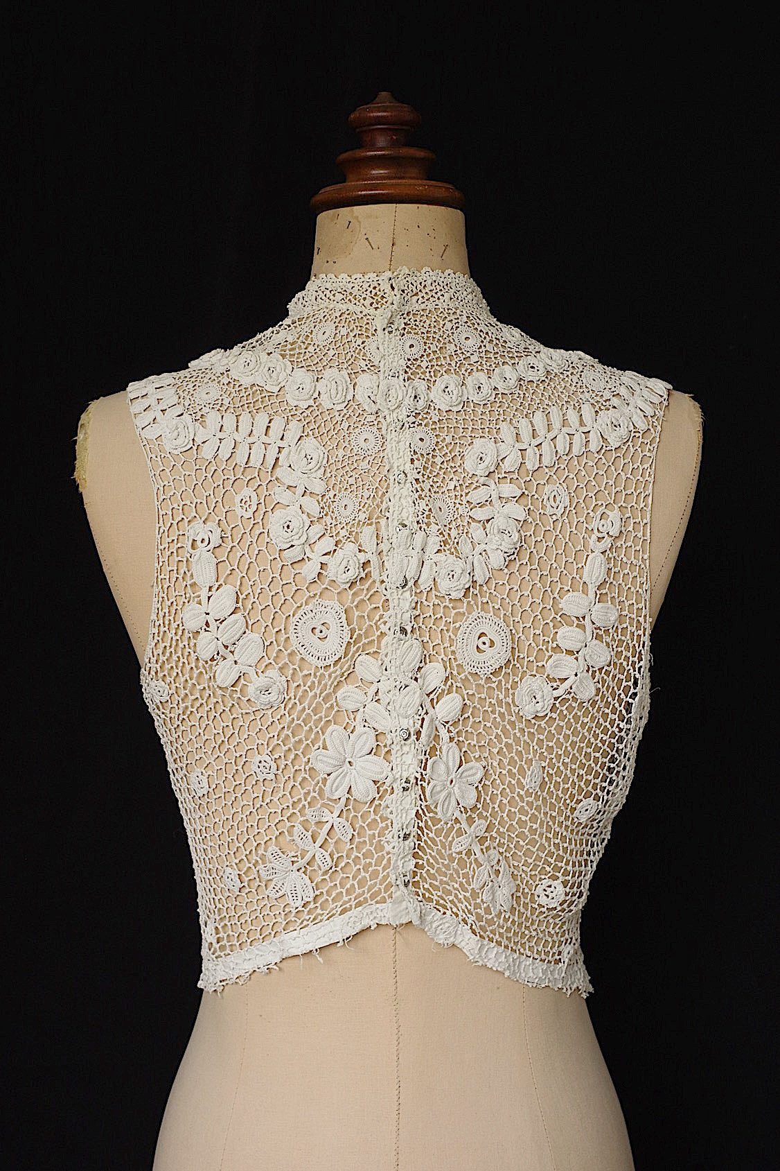 アンティーク古着 vêtement antique アンティーククロシェトップ .FR a l'epoque