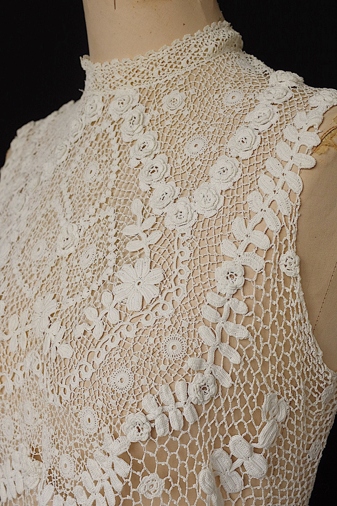 アンティーク古着 vêtement antique アンティーククロシェトップ .FR a l'epoque