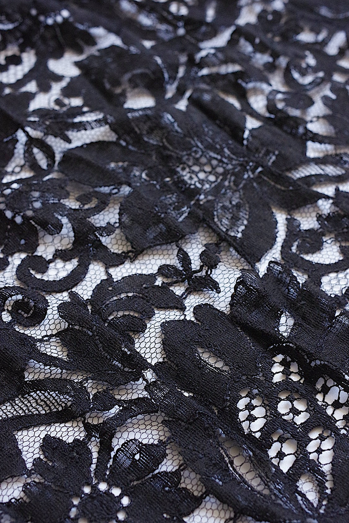 アンティークレース dentelle antique アンティークレース blonde 1 .FR a l'epoque