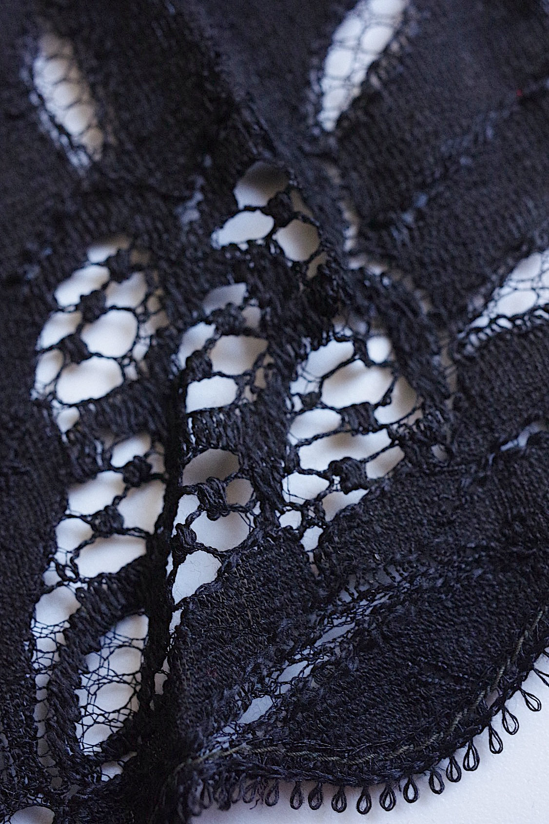 アンティークレース dentelle antique アンティークレース blonde 1 .FR a l'epoque