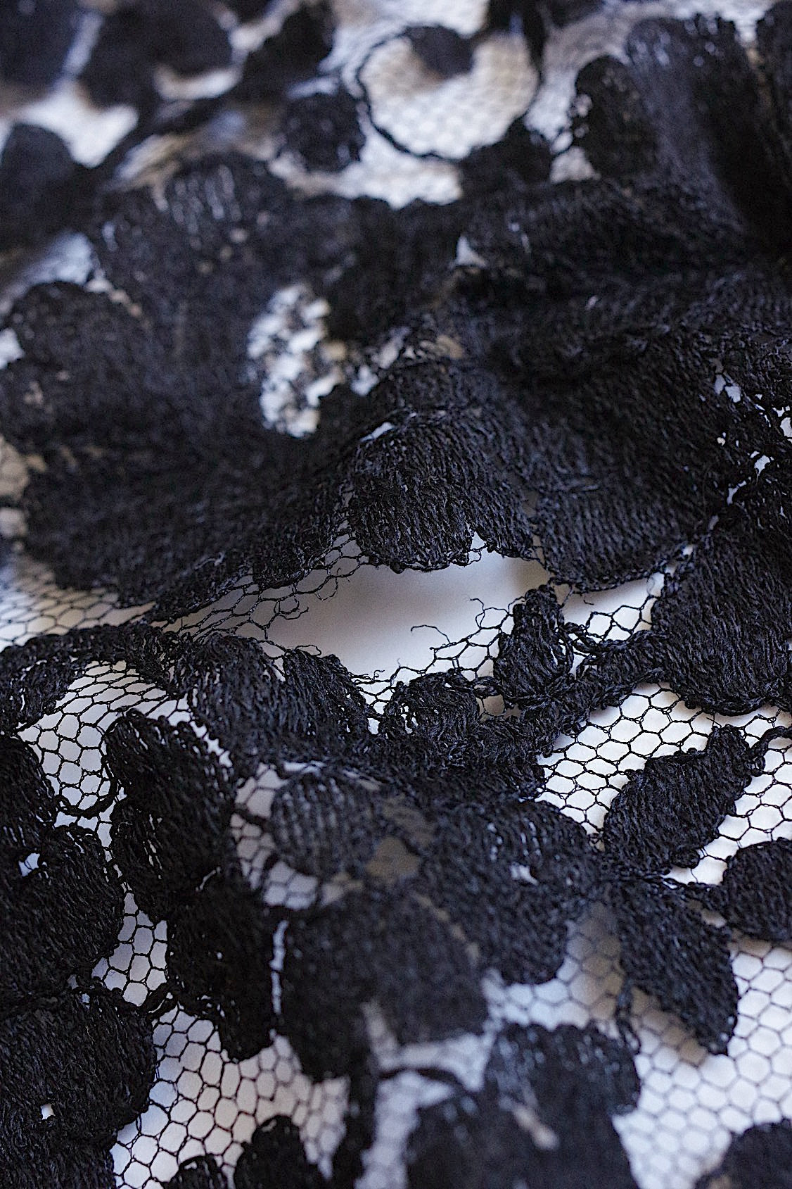 アンティークレース dentelle antique アンティークレース blonde 2 .FR a l'epoque