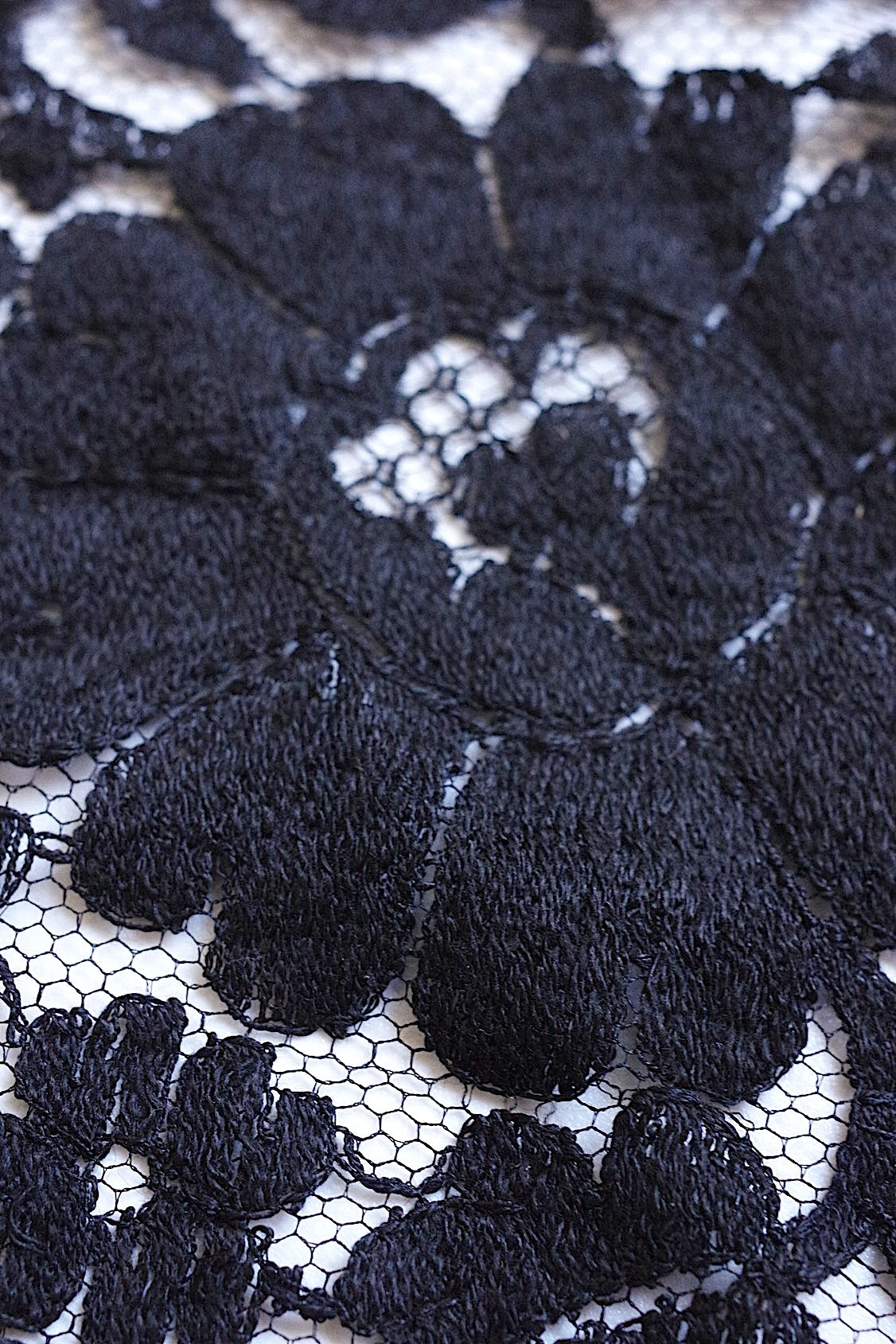 アンティークレース dentelle antique アンティークレース blonde 2 .FR a l'epoque