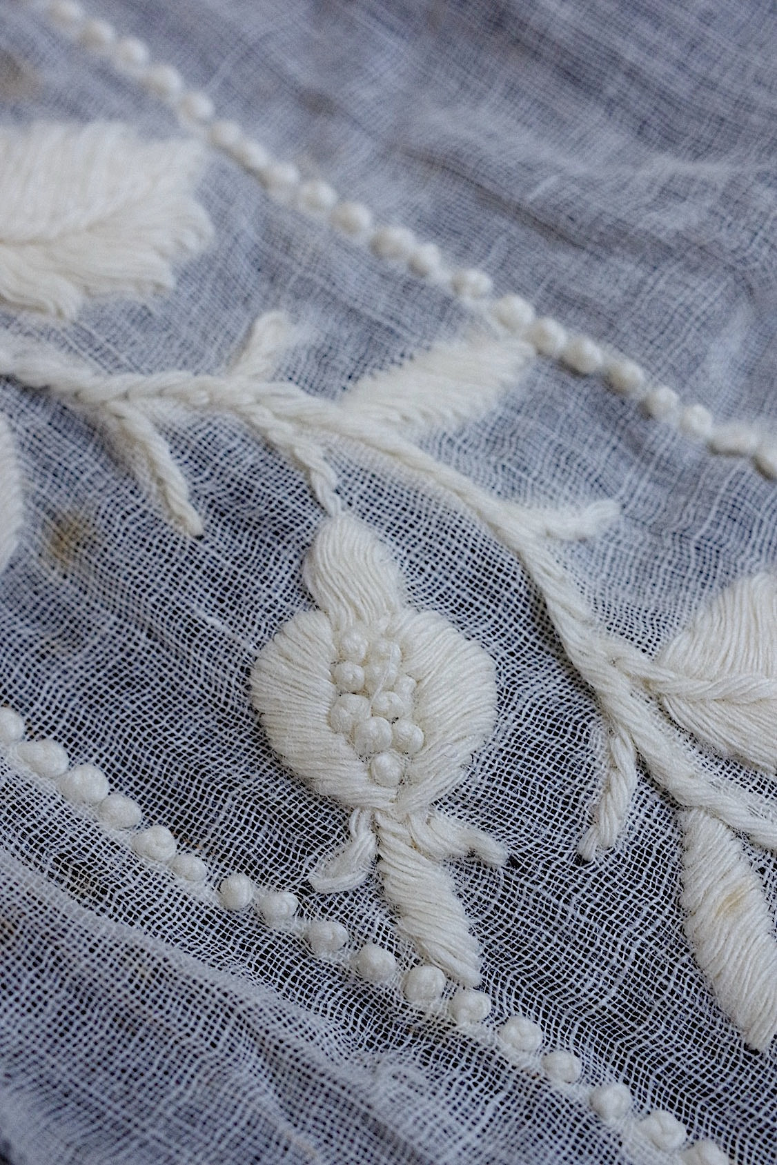 アンティークレース dentelle antique  刺繍ハギレ .FR a l'epoque