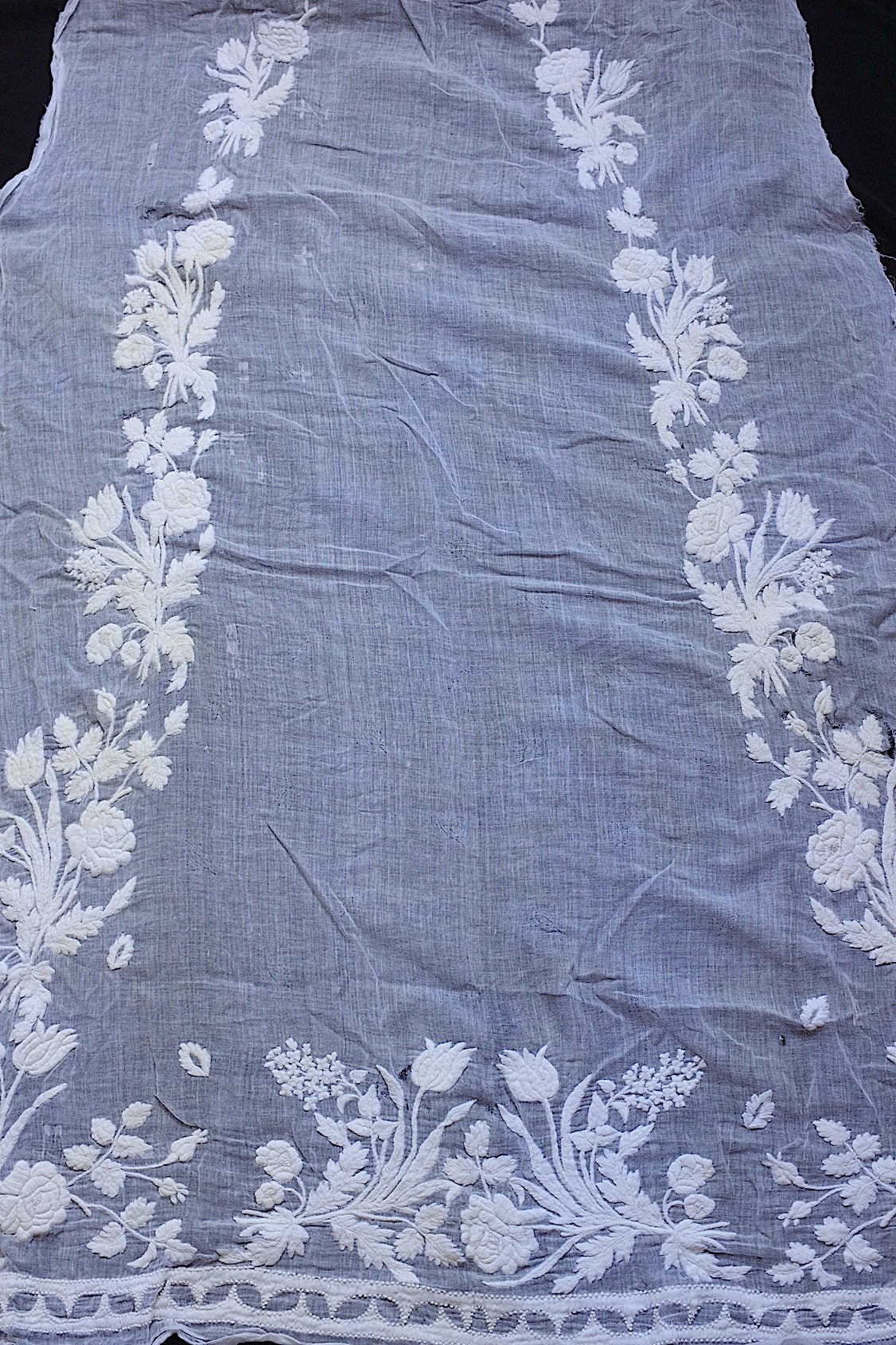 アンティークレース dentelle antique  刺繍ハギレ .FR a l'epoque