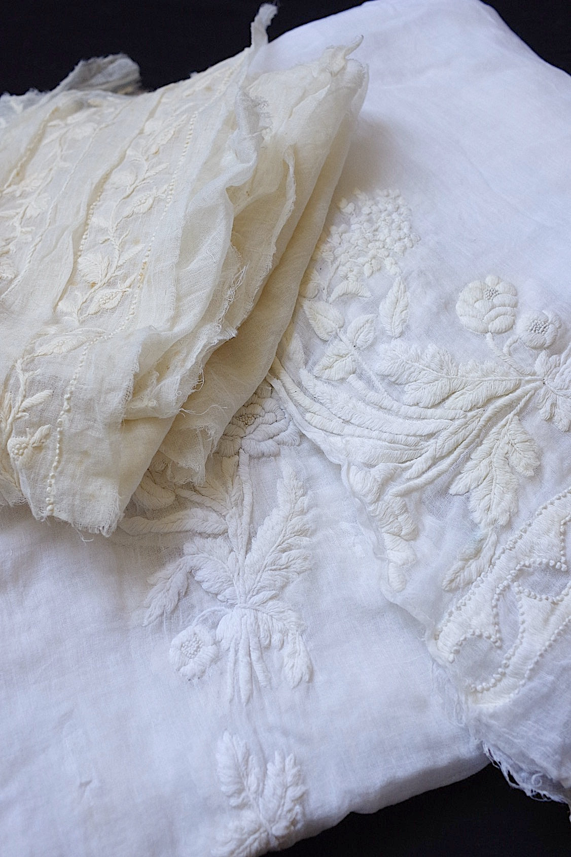 アンティークレース dentelle antique 刺繍ハギレ .FR a l'epoque