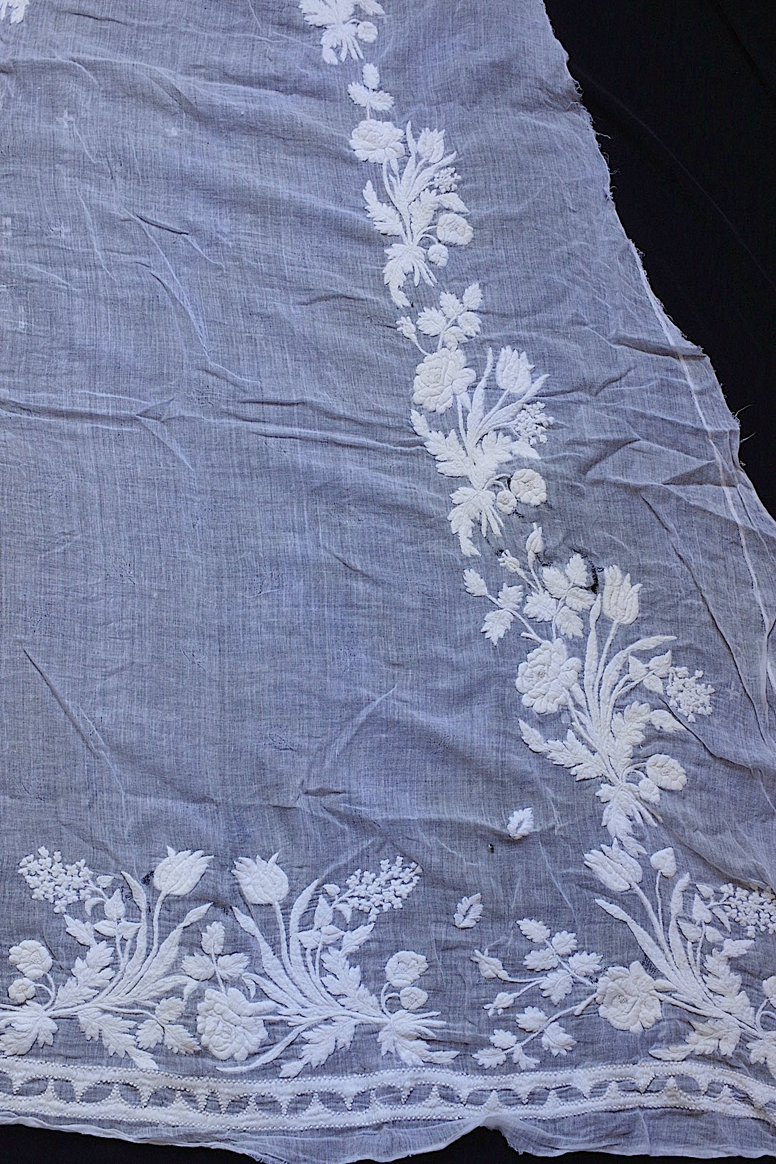 アンティークレース dentelle antique  刺繍ハギレ .FR a l'epoque