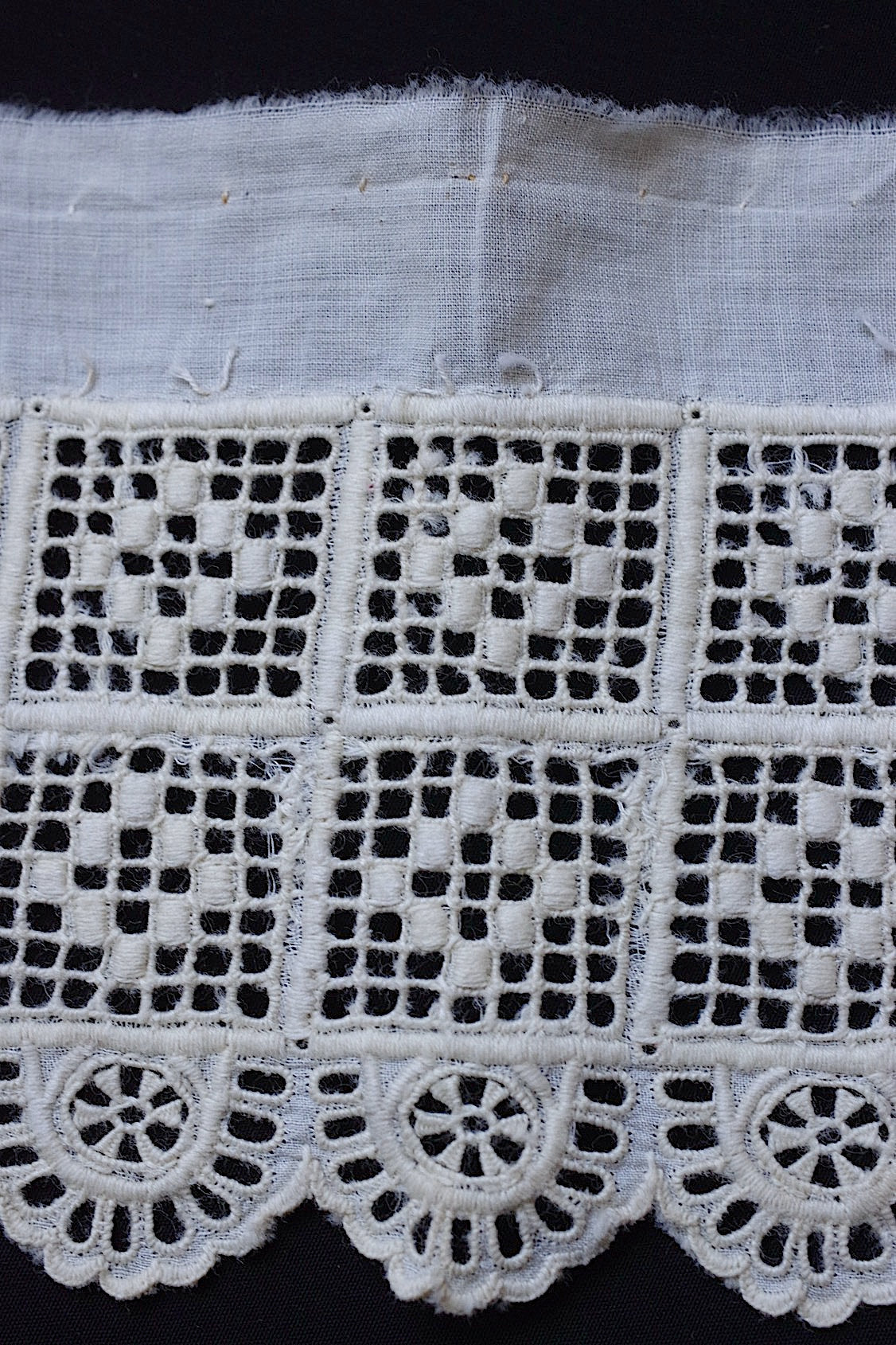 アンティークレース dentelle antique  刺繍 230cm .FR a l'epoque