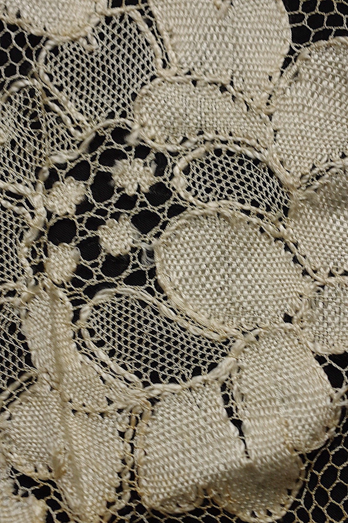 アンティークレース dentelle antique  ブロンド ショール .FR a l'epoque