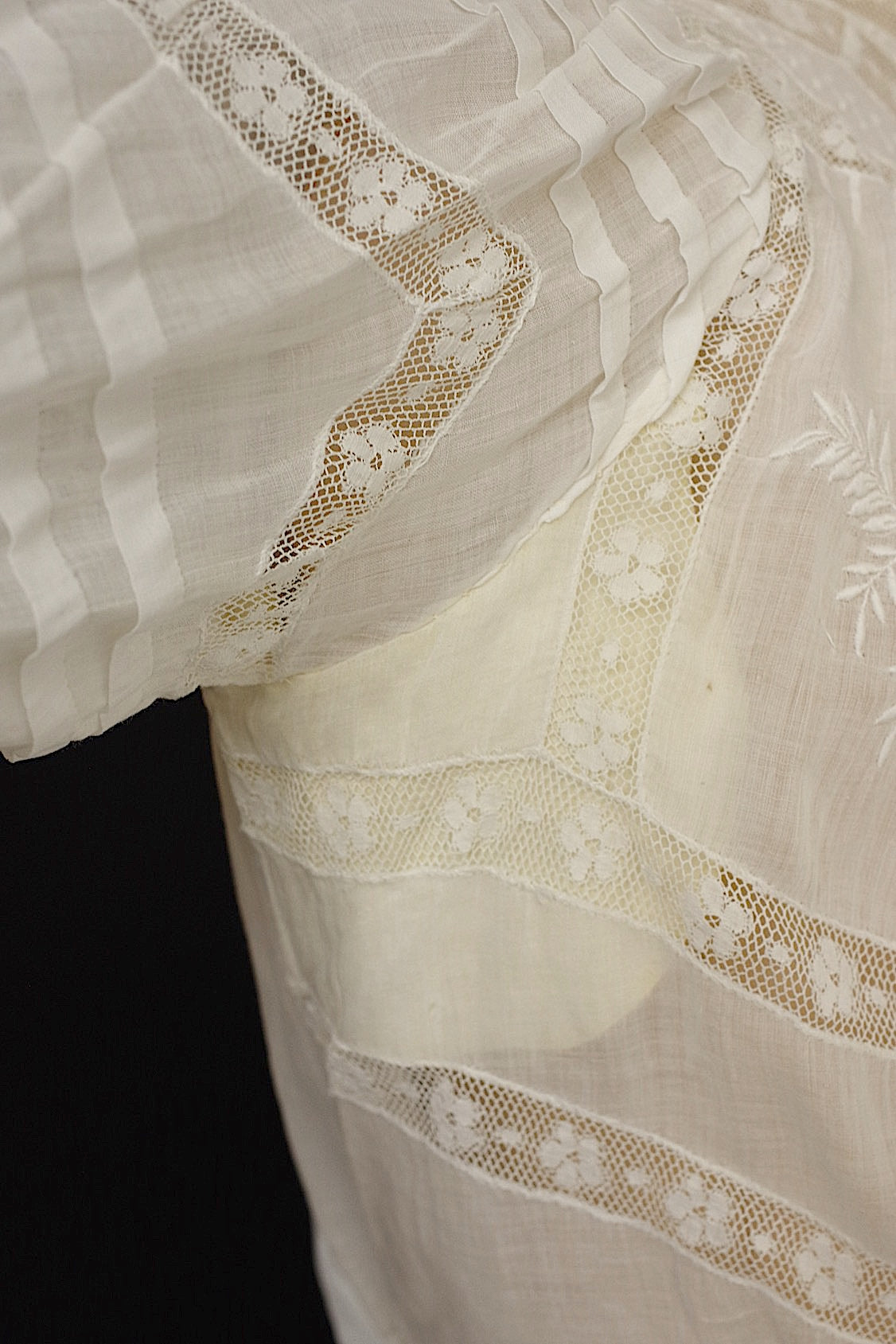 アンティーク古着 vêtement antique アンティーク刺繍 ブラウス .FR a l'epoque