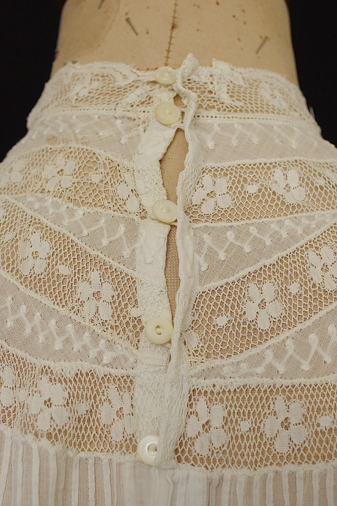 アンティーク古着 vêtement antique アンティーク刺繍 ブラウス .FR a l'epoque