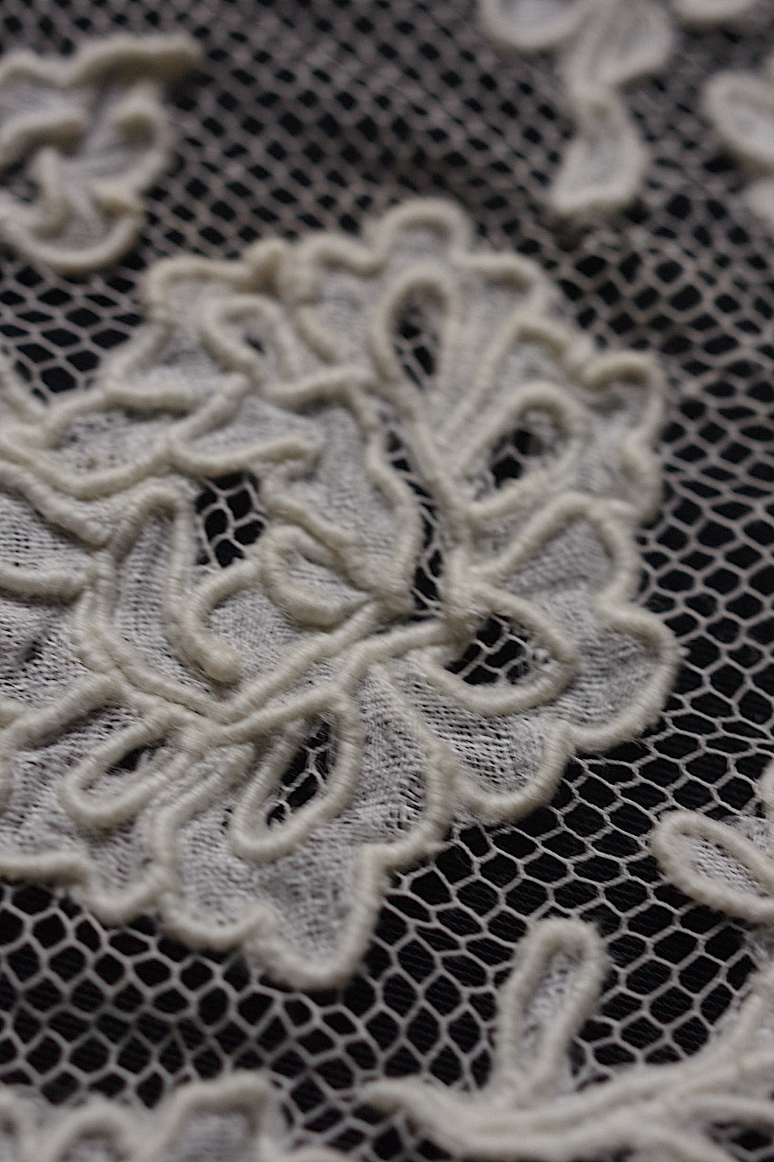 アンティーク刺繍ハンカチ antique monchoir 5 .FR a l'epoque