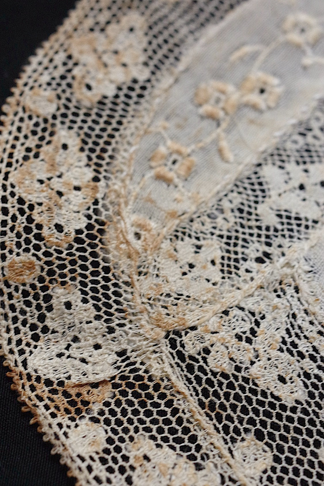 アンティークレース dentelle antique napperon 12pieces .FR a l'epoque