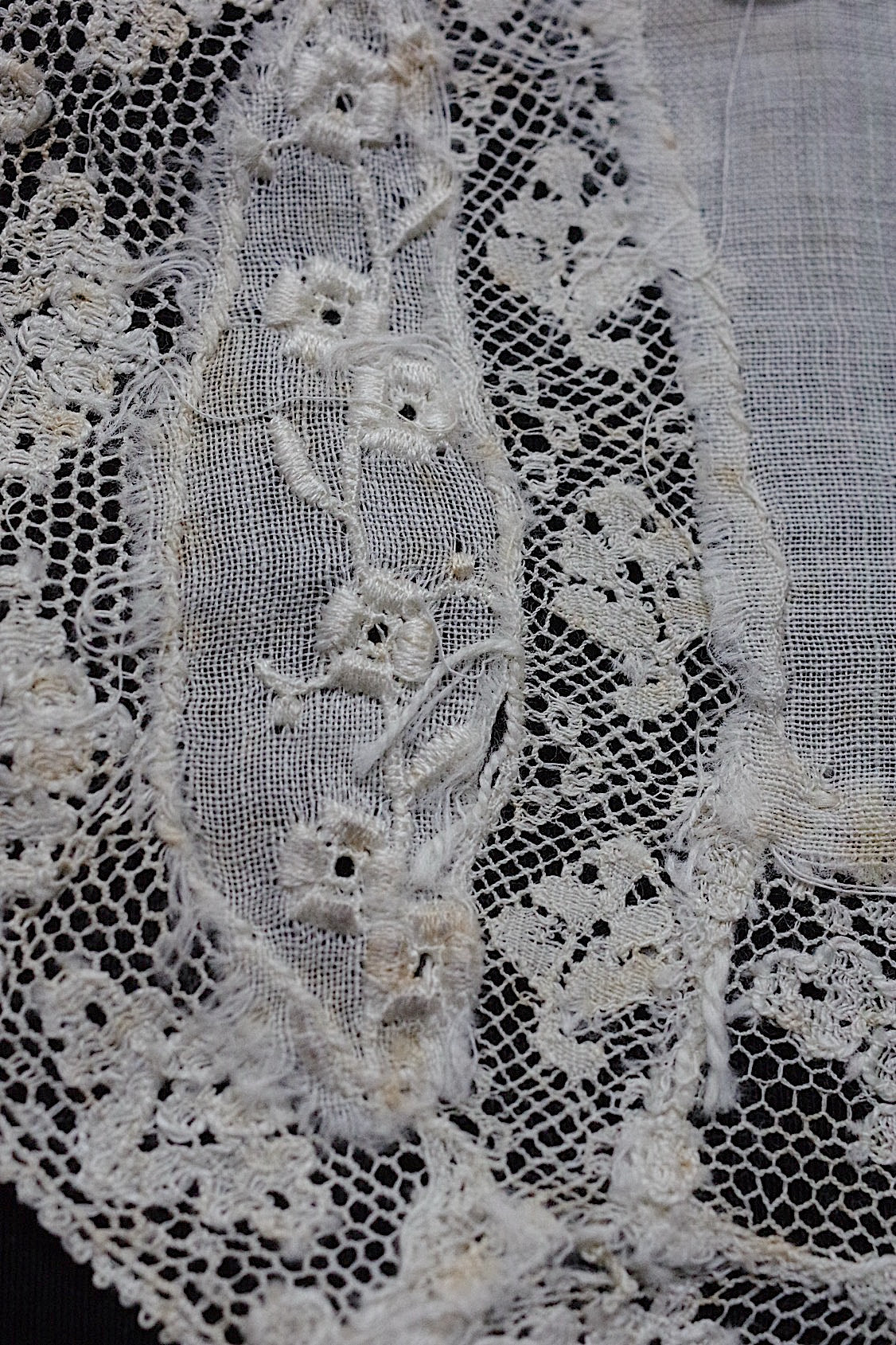 アンティークレース dentelle antique napperon 12pieces .FR a l'epoque