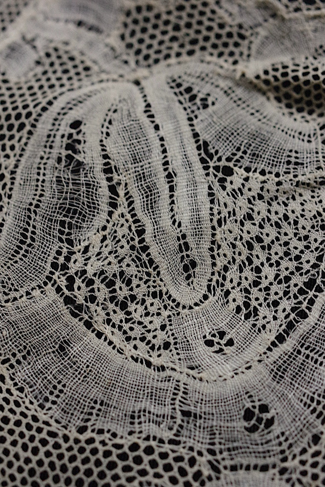 アンティークレース dentelle antique 48cm 72cm .FR a l'epoque