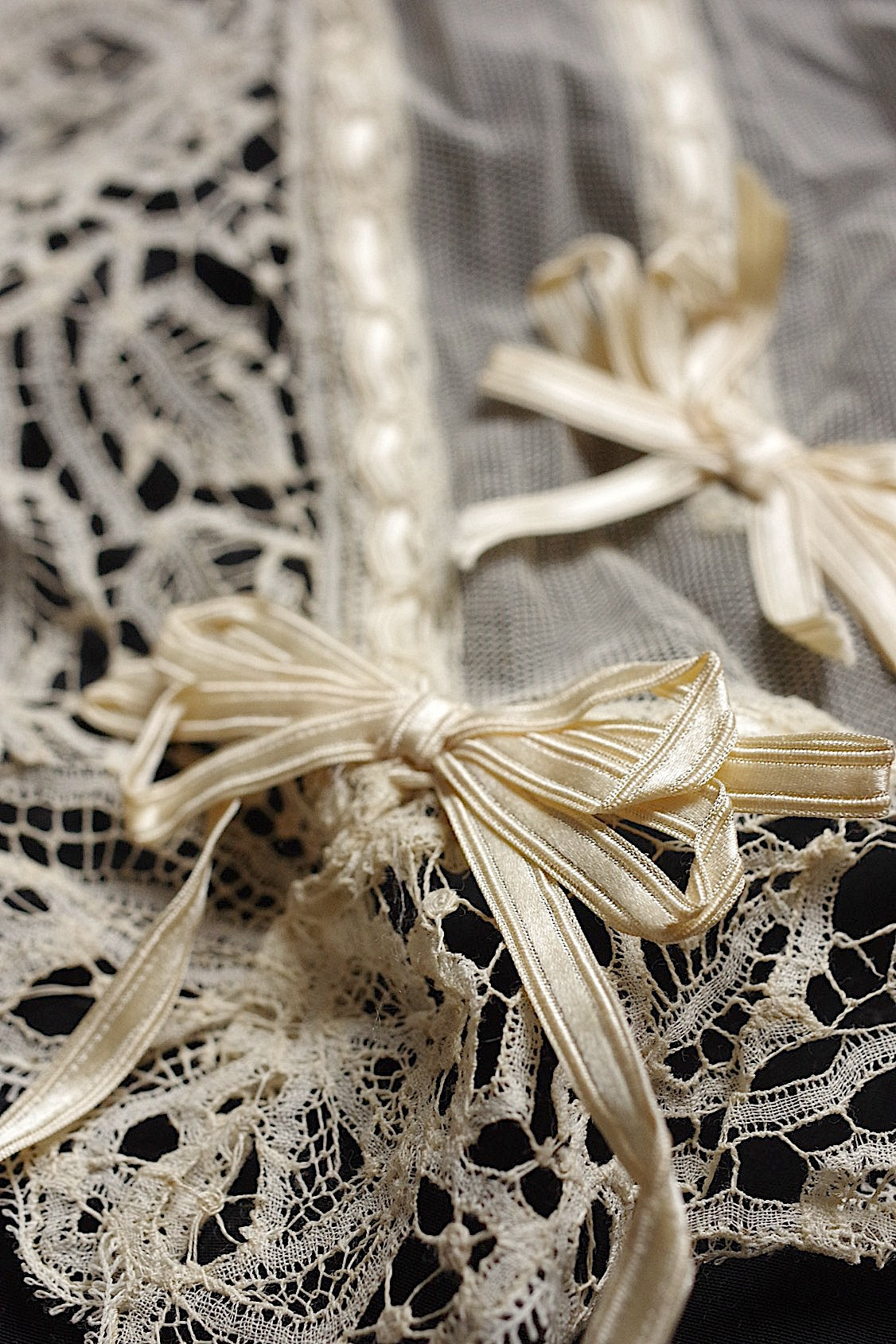 アンティークレース dentelle antique ベール .FR a l'epoque