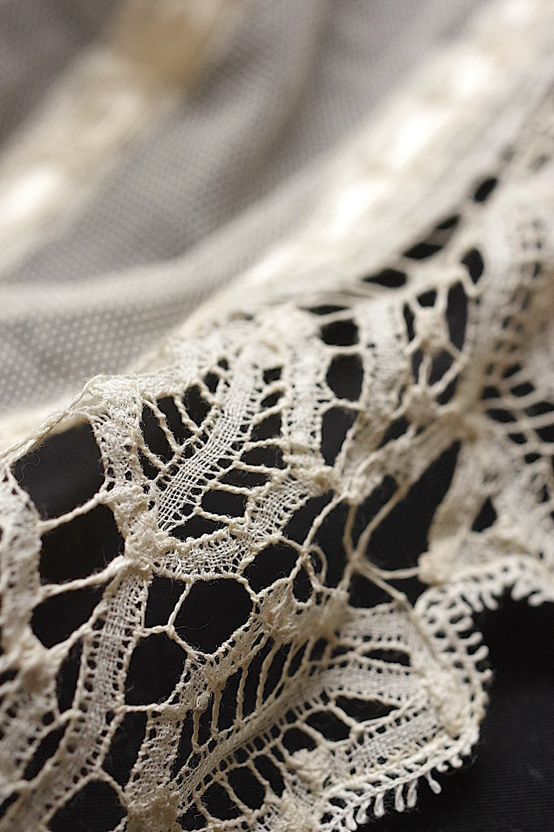 アンティークレース dentelle antique ベール .FR a l'epoque
