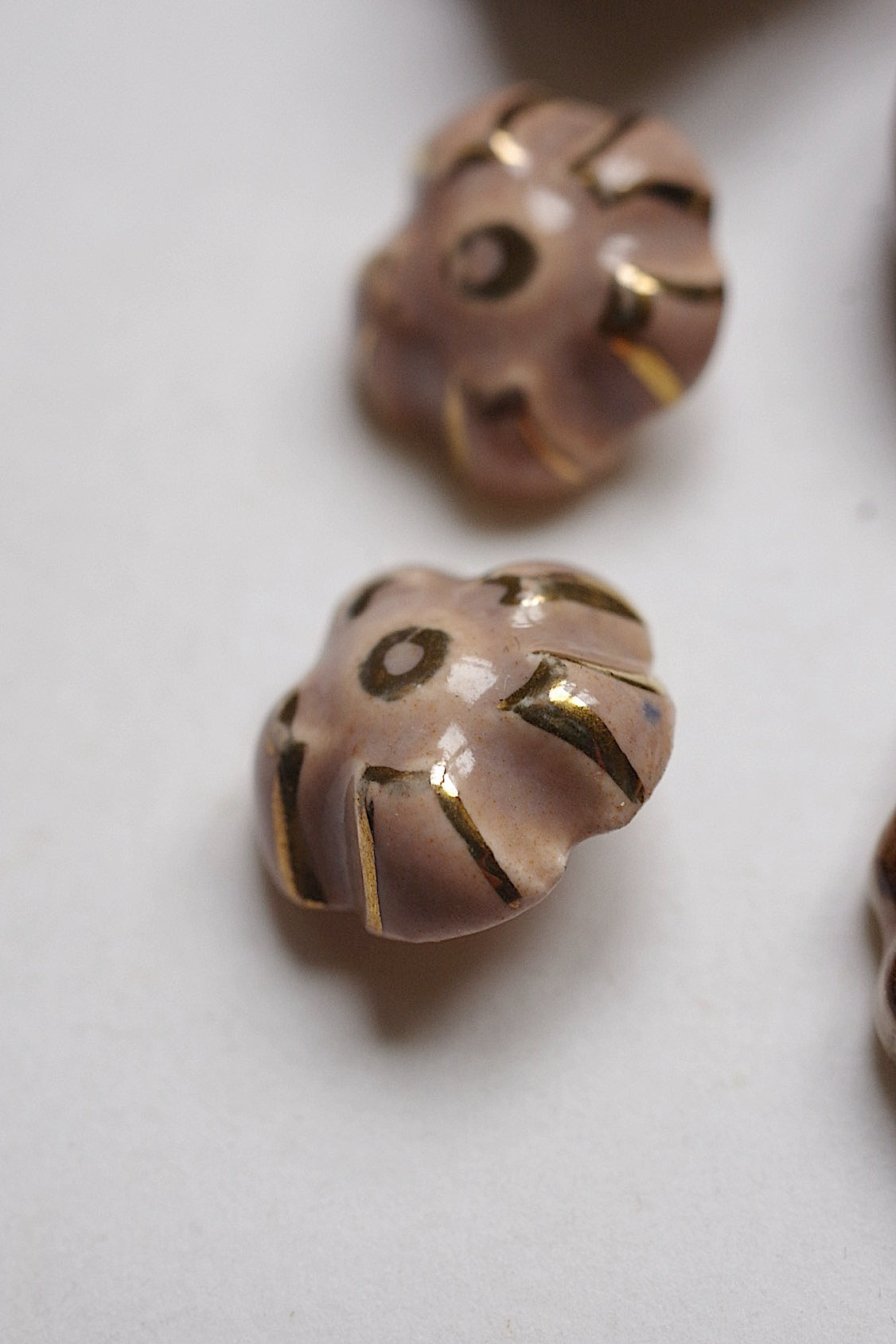 アンティークボタン boutons antique .FR a l'epoque